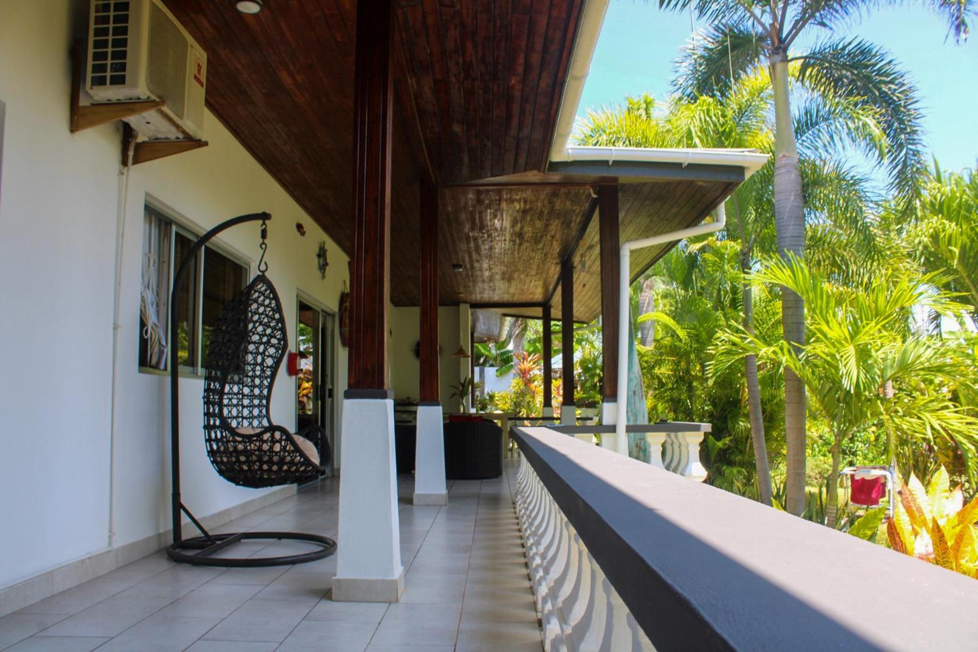 Nid'Aigle Lodge Baie Sainte Anne Exterior photo